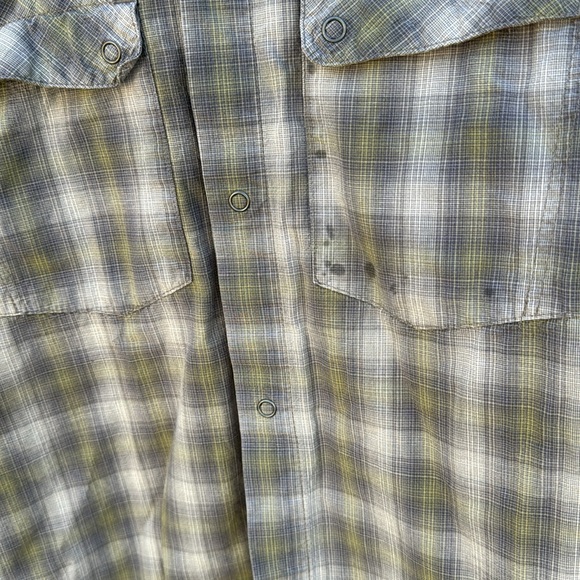 Great cut Nou brand snap button SS plaid shirt - Picture 3 of 6
